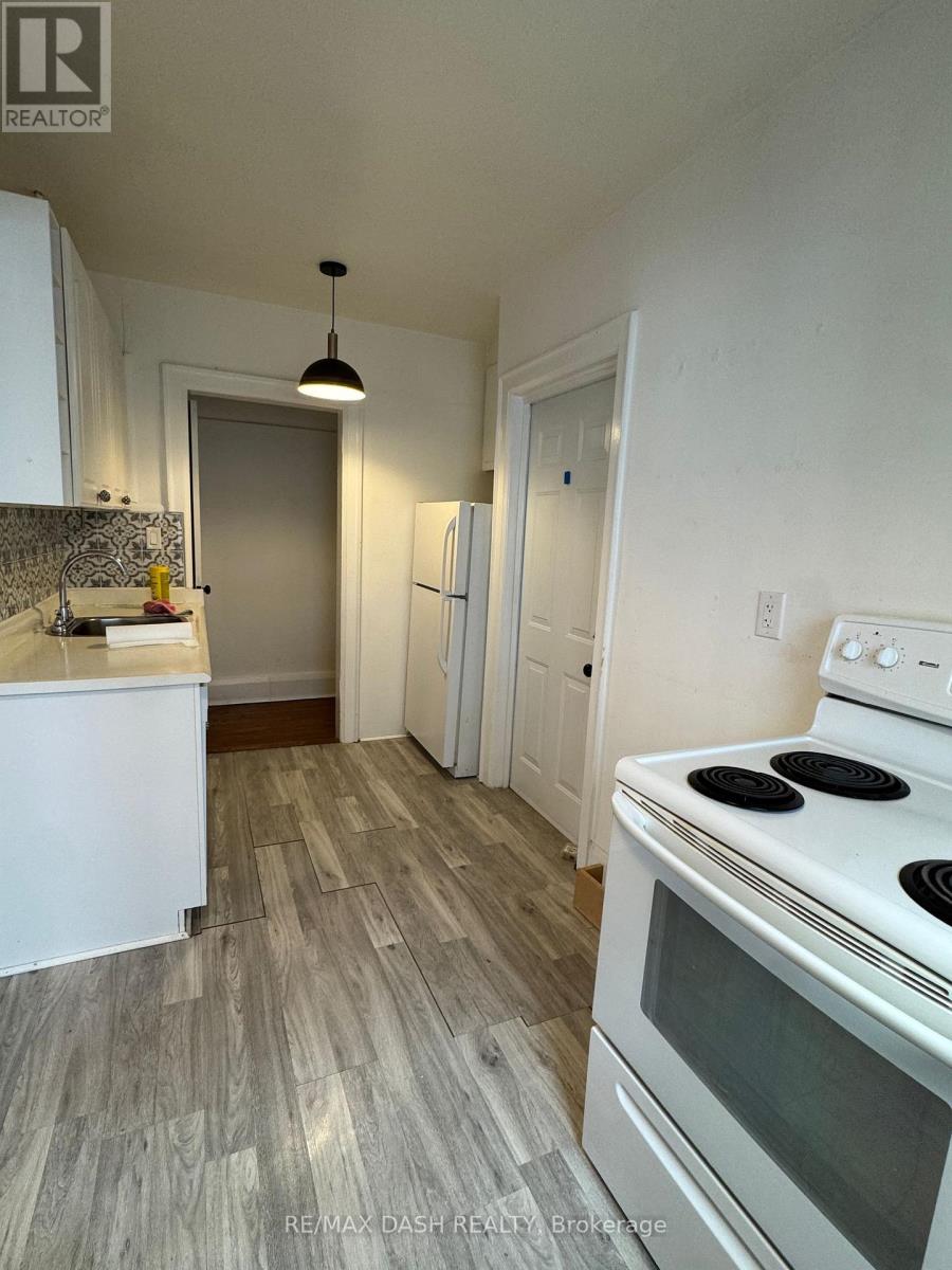 Main - 40 Hammersmith Avenue Property Photo 9