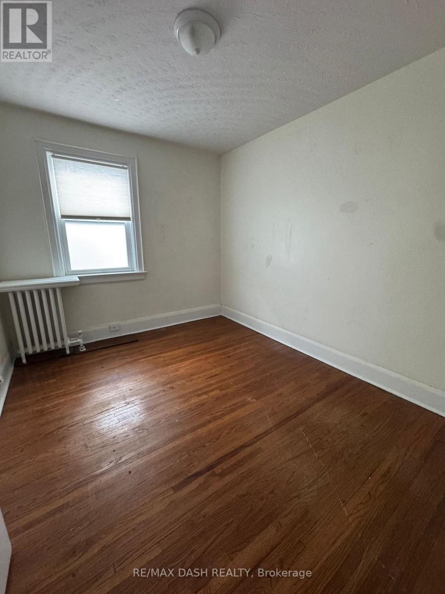 Main - 40 Hammersmith Avenue Property Photo 13