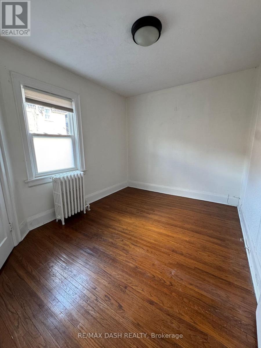 Main - 40 Hammersmith Avenue Property Photo 15