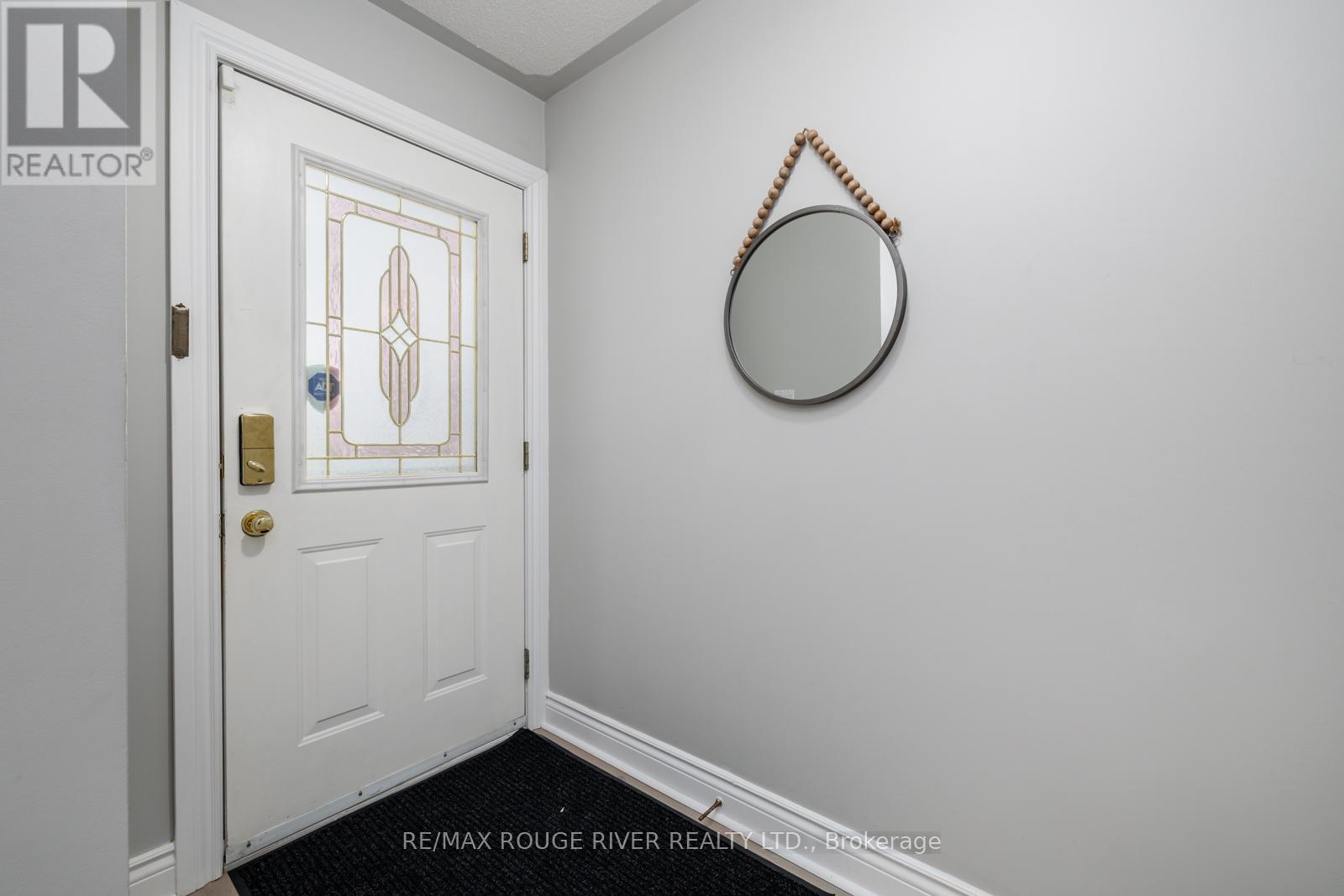 2475 Prestonvale Road Property Photo 4