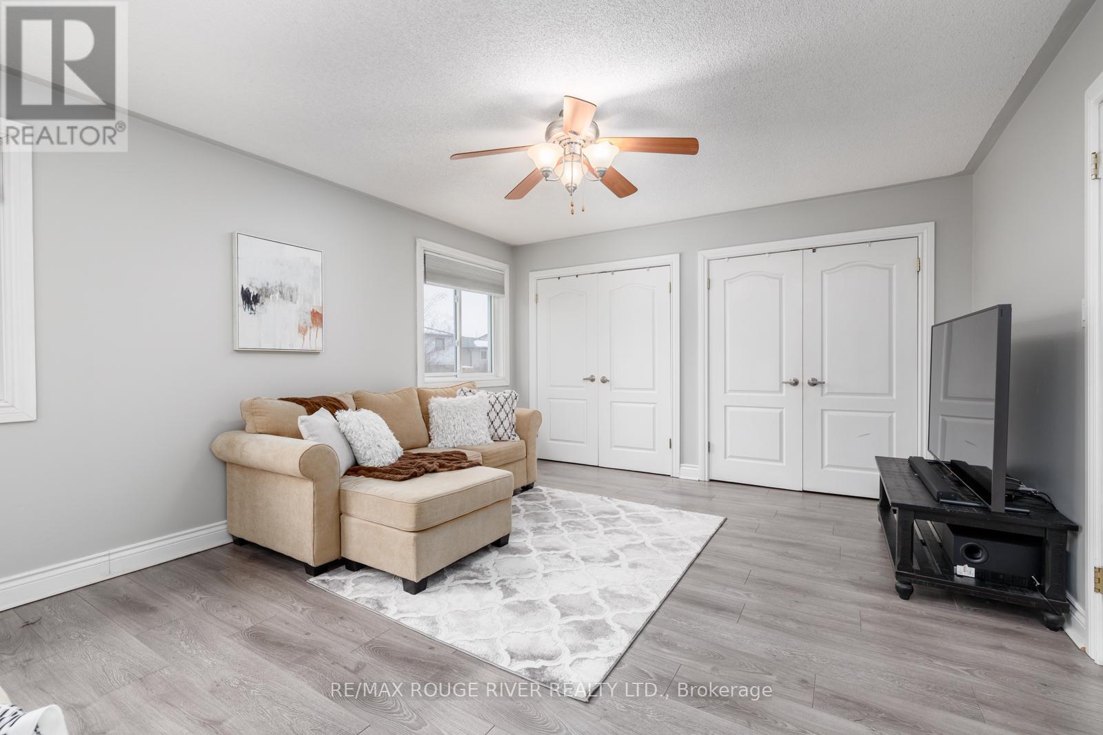 2475 Prestonvale Road Property Photo 18