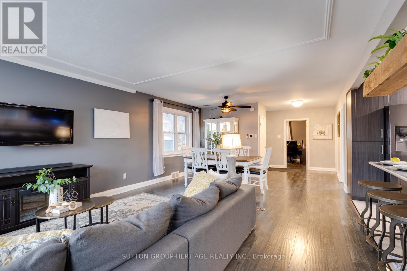 316 Central Park Boulevard S Property Photo 6