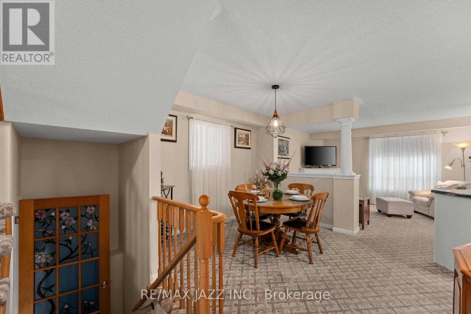 12 Bayside Gate Property Photo 6