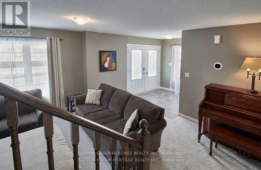42 Westbury Way Property Photo 21