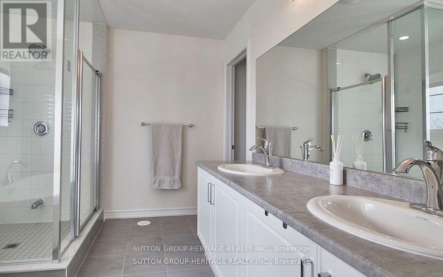 42 Westbury Way Property Photo 29