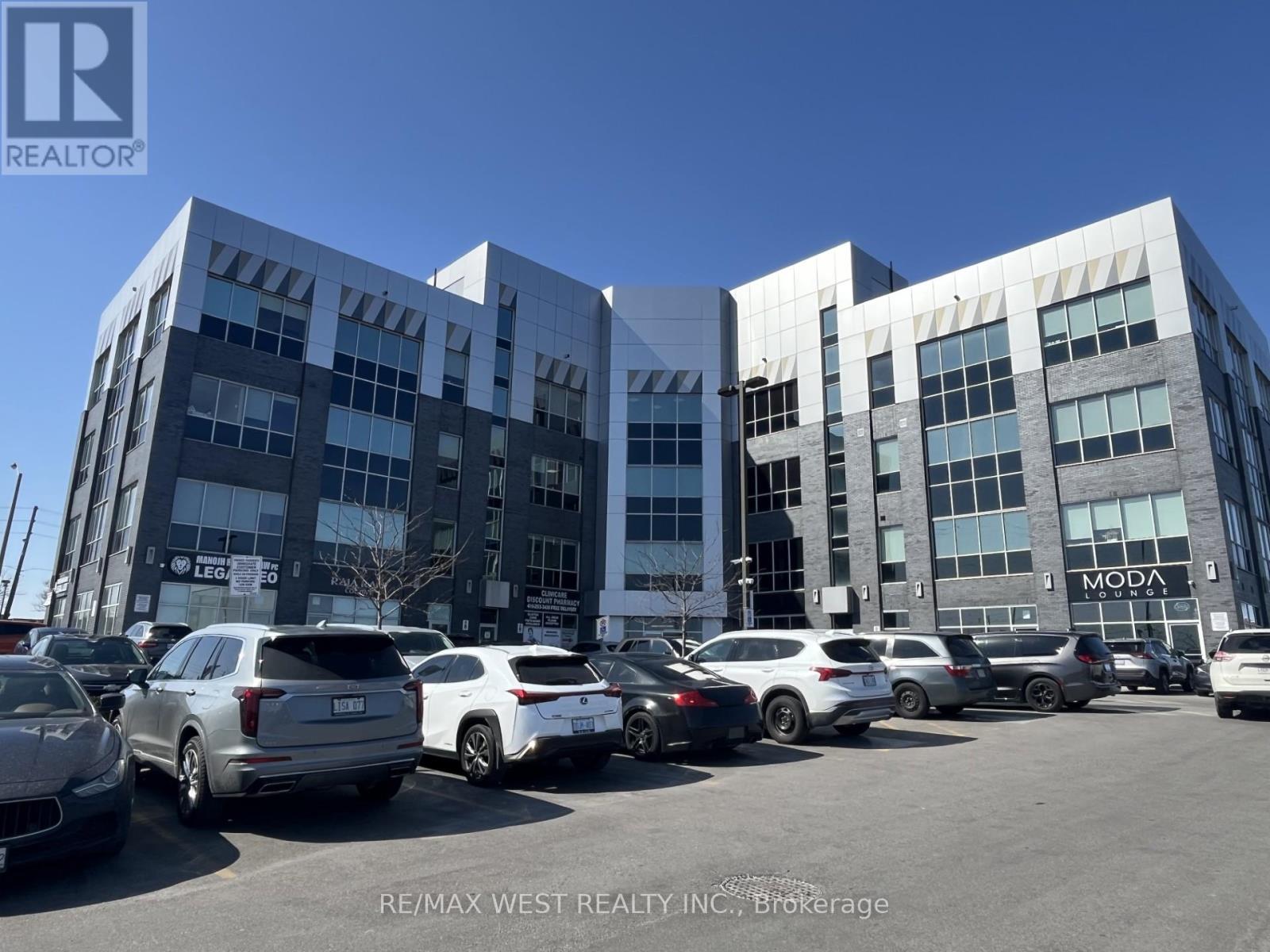 202 - 2855 Markham Road Property Photo 2