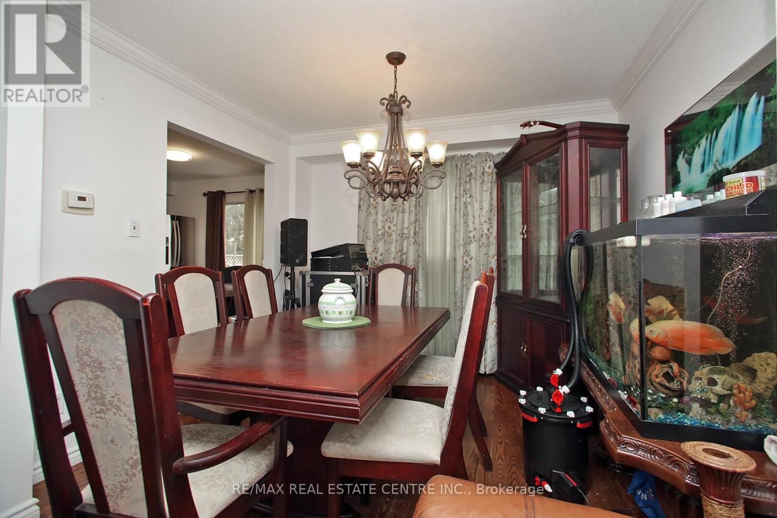 79 Barnes Drive Property Photo 6