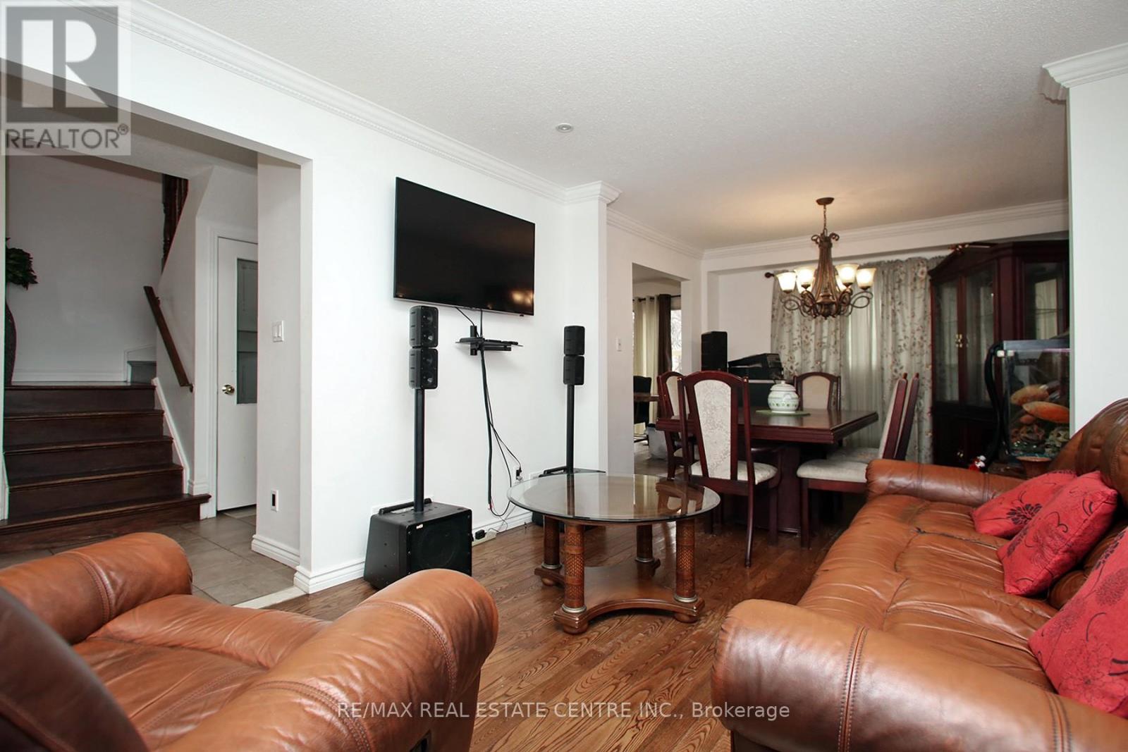 79 Barnes Drive Property Photo 15