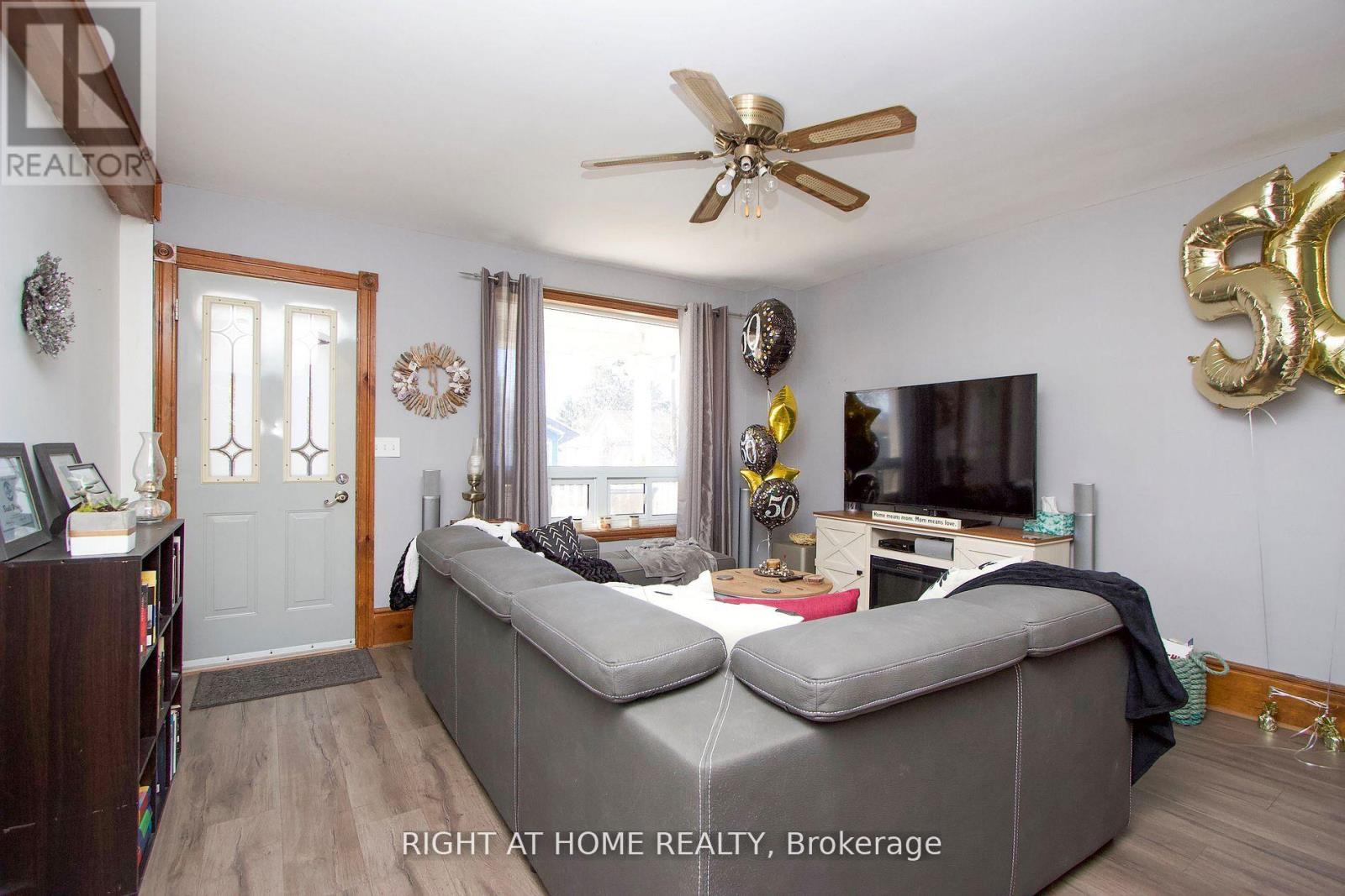 53 Duke Street Property Photo 5