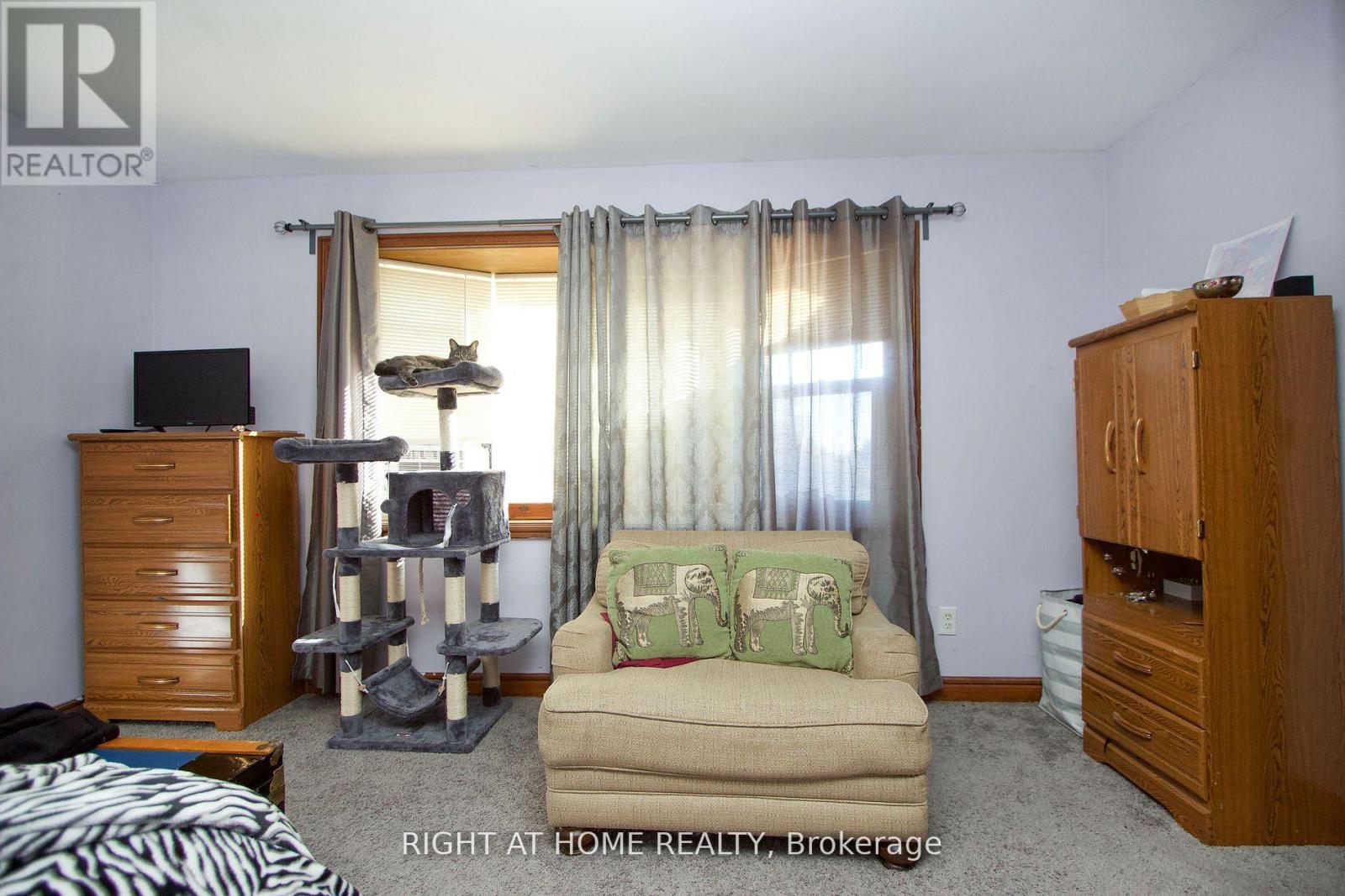 53 Duke Street Property Photo 17