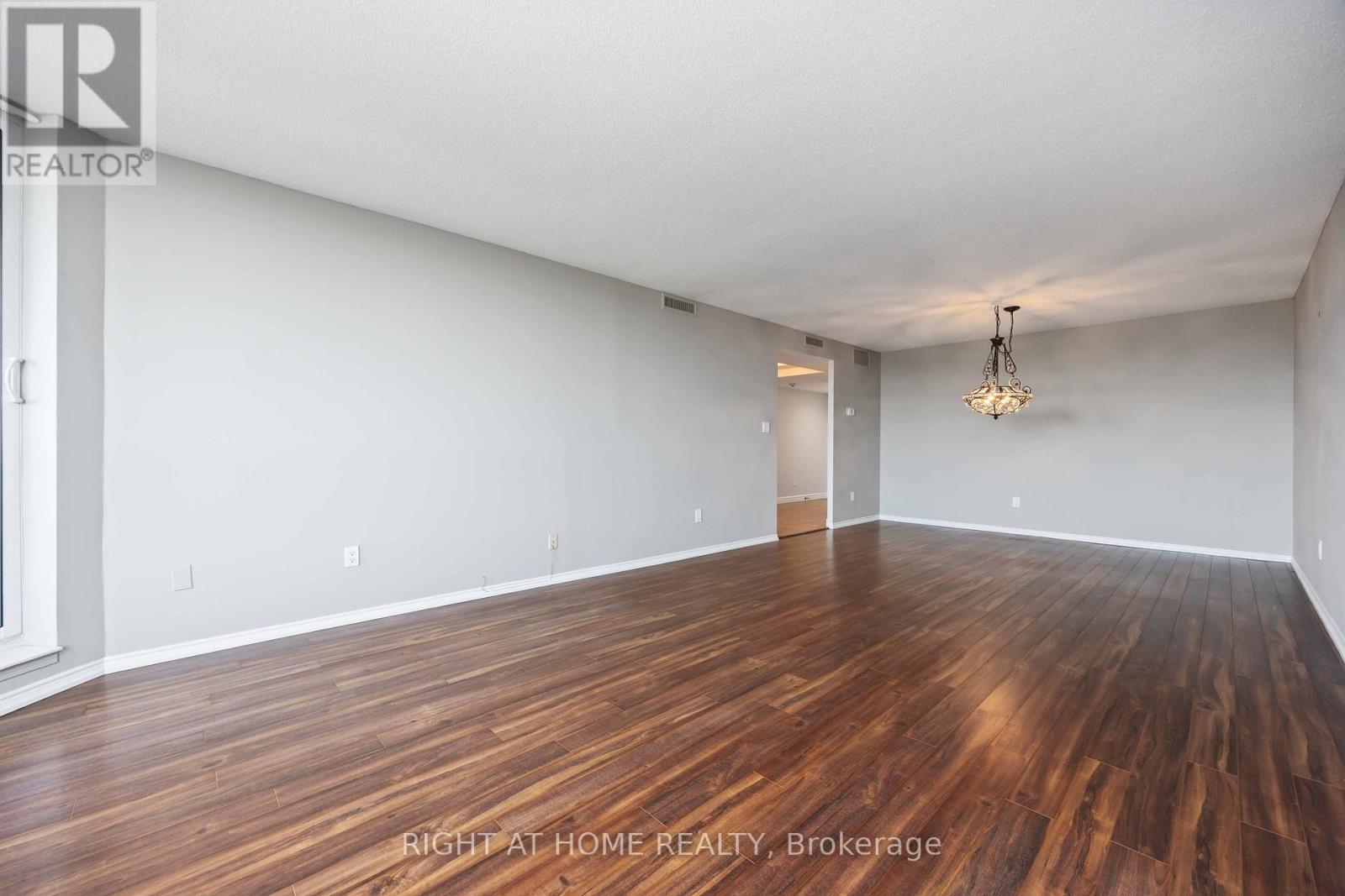 506 - 700 Wilson Road N Property Photo 26