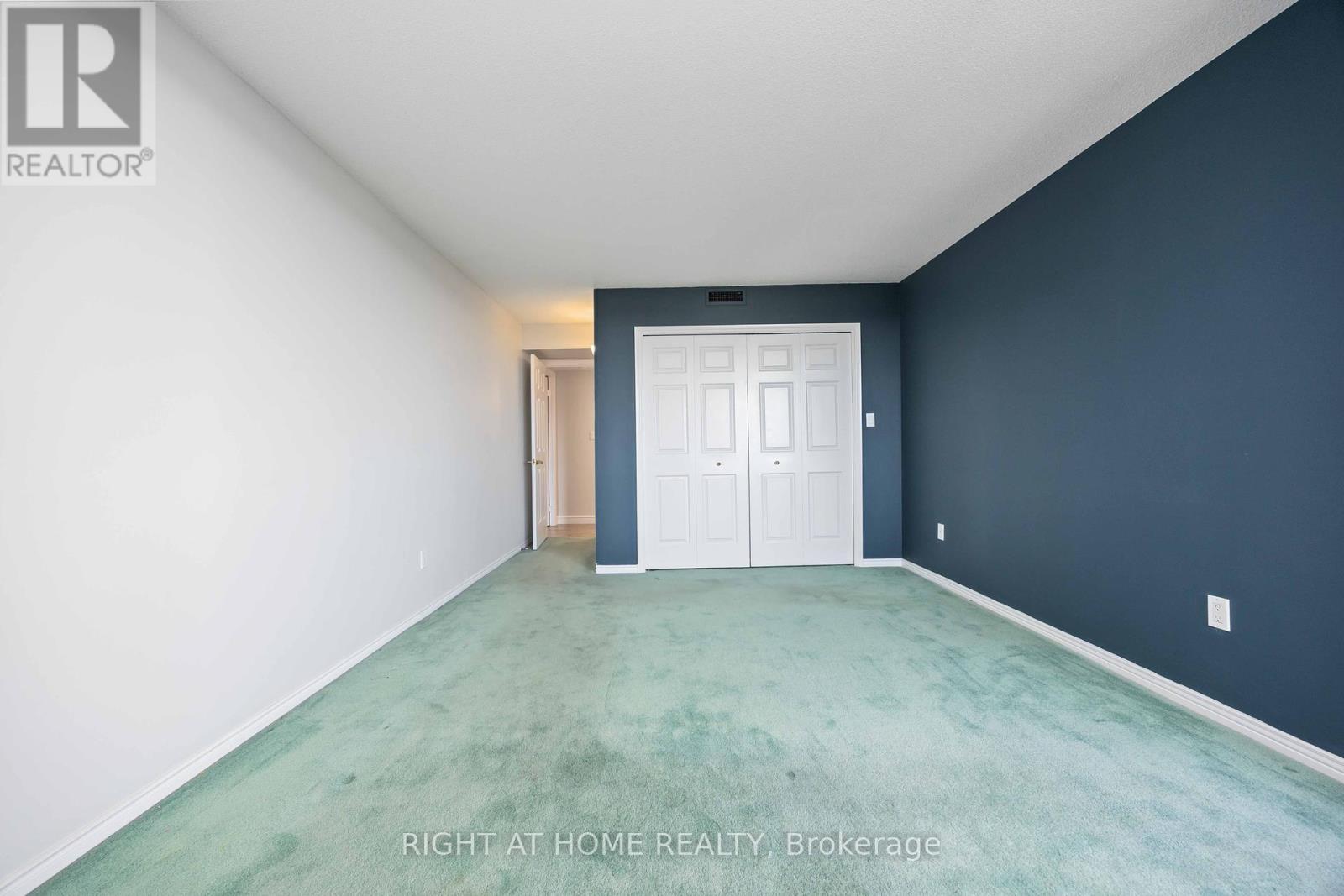 506 - 700 Wilson Road N Property Photo 33