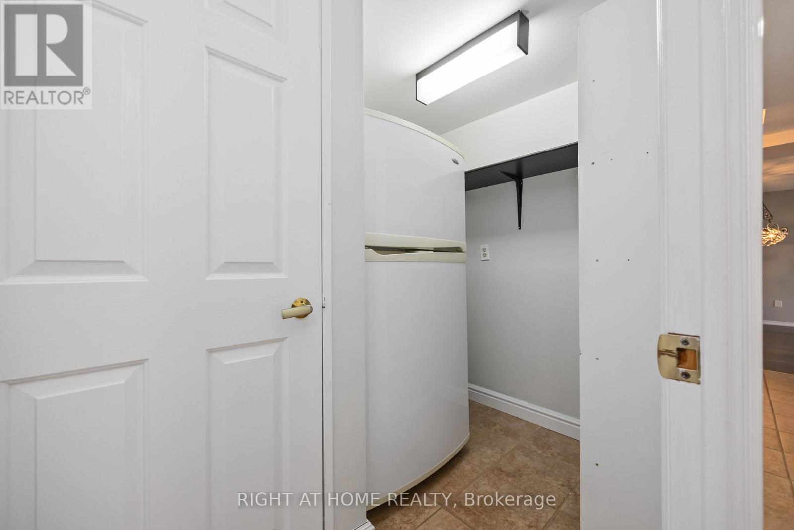 506 - 700 Wilson Road N Property Photo 36