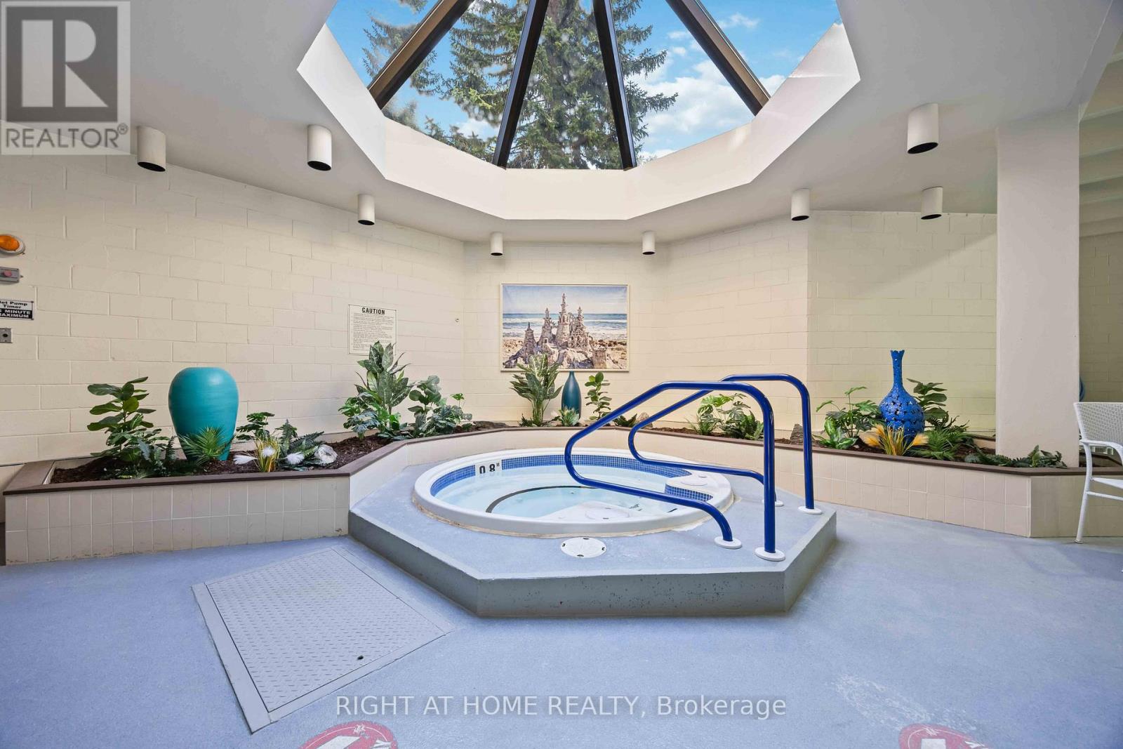 506 - 700 Wilson Road N Property Photo 45