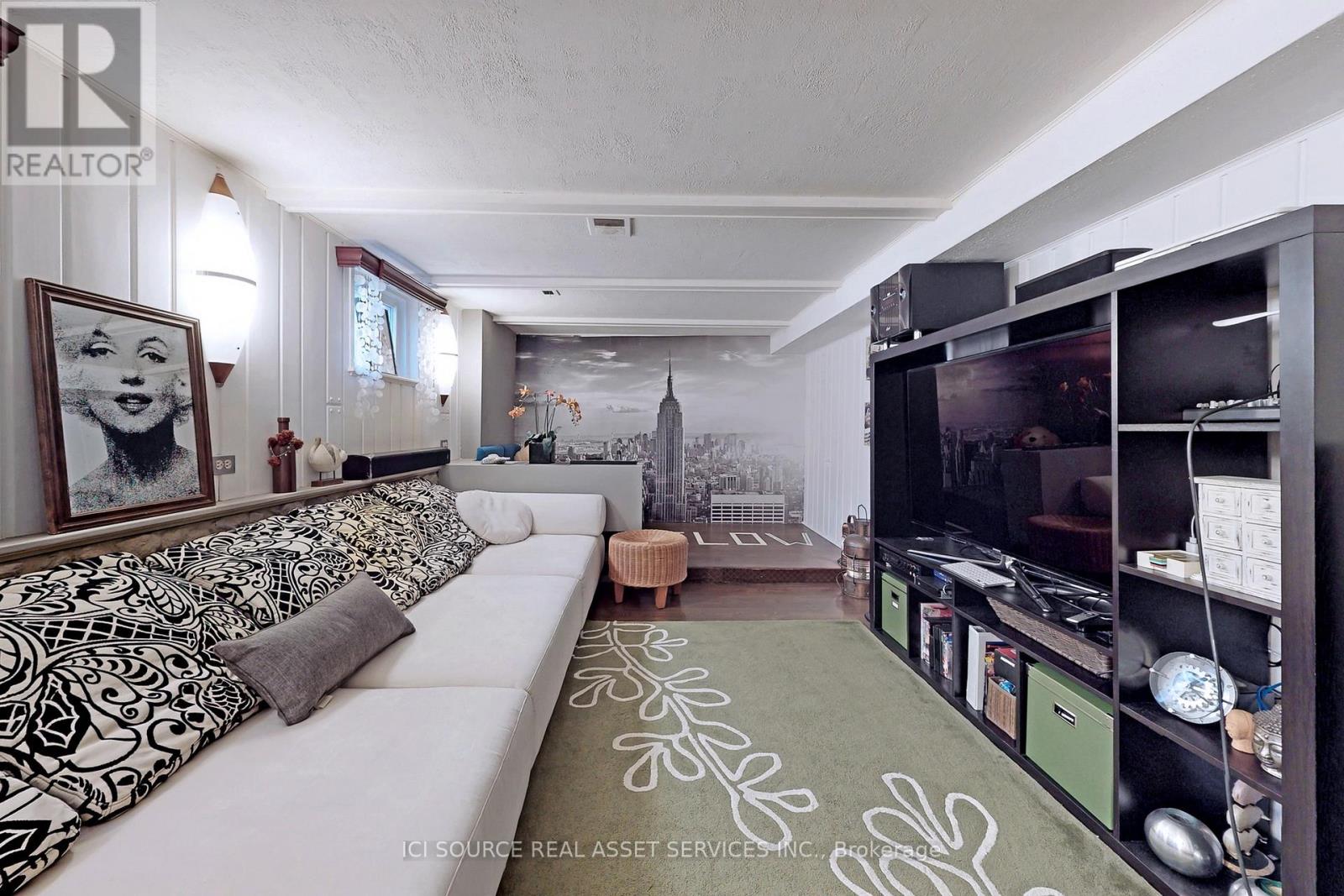 75 Shilton Road Property Photo 13