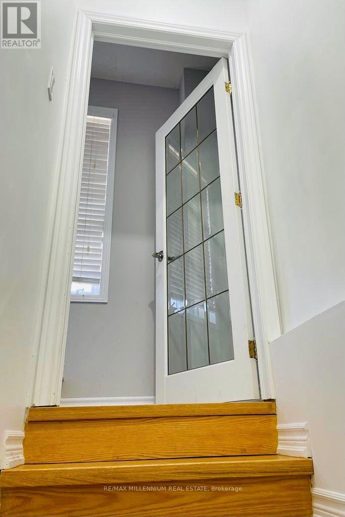 Lower - 48 Carpendale Crescent Property Photo