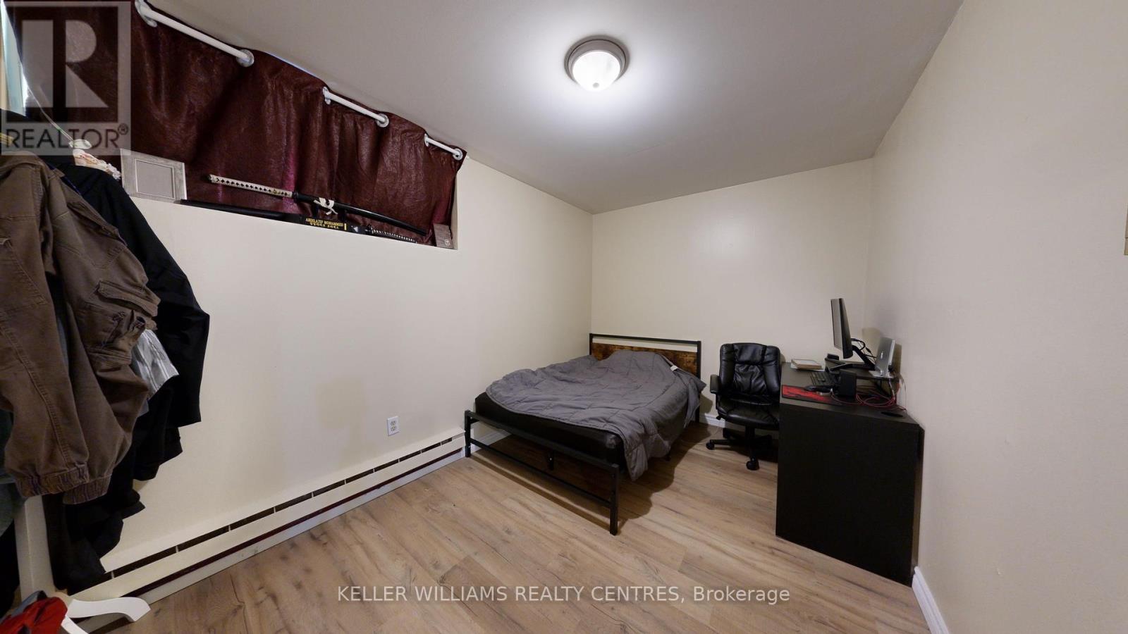 10 Ivy Avenue Property Photo 14