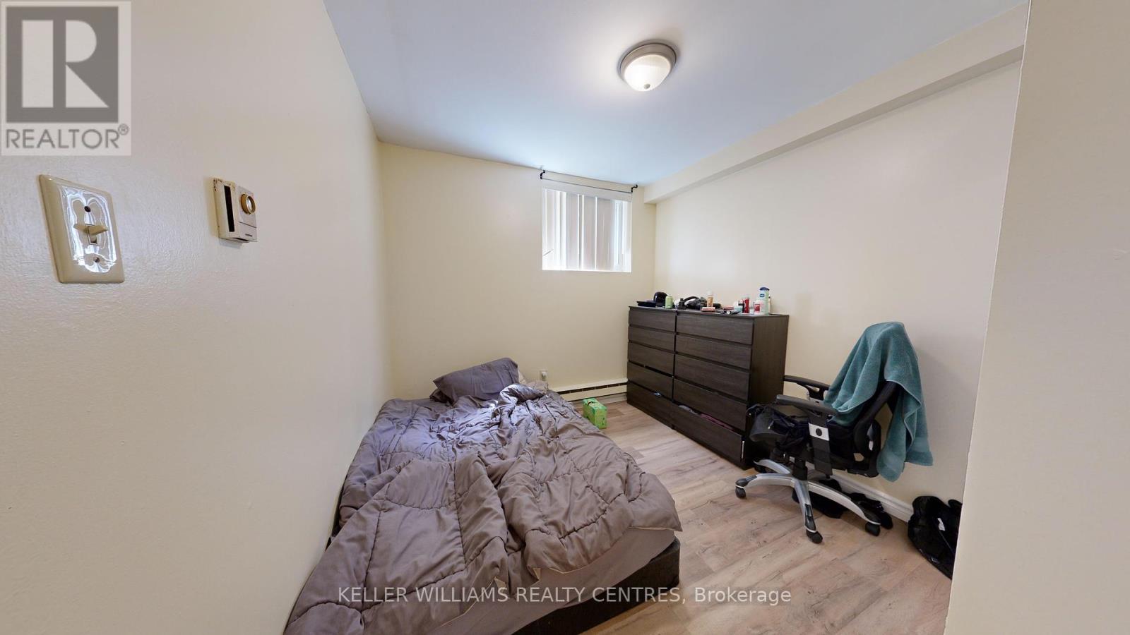 10 Ivy Avenue Property Photo 16
