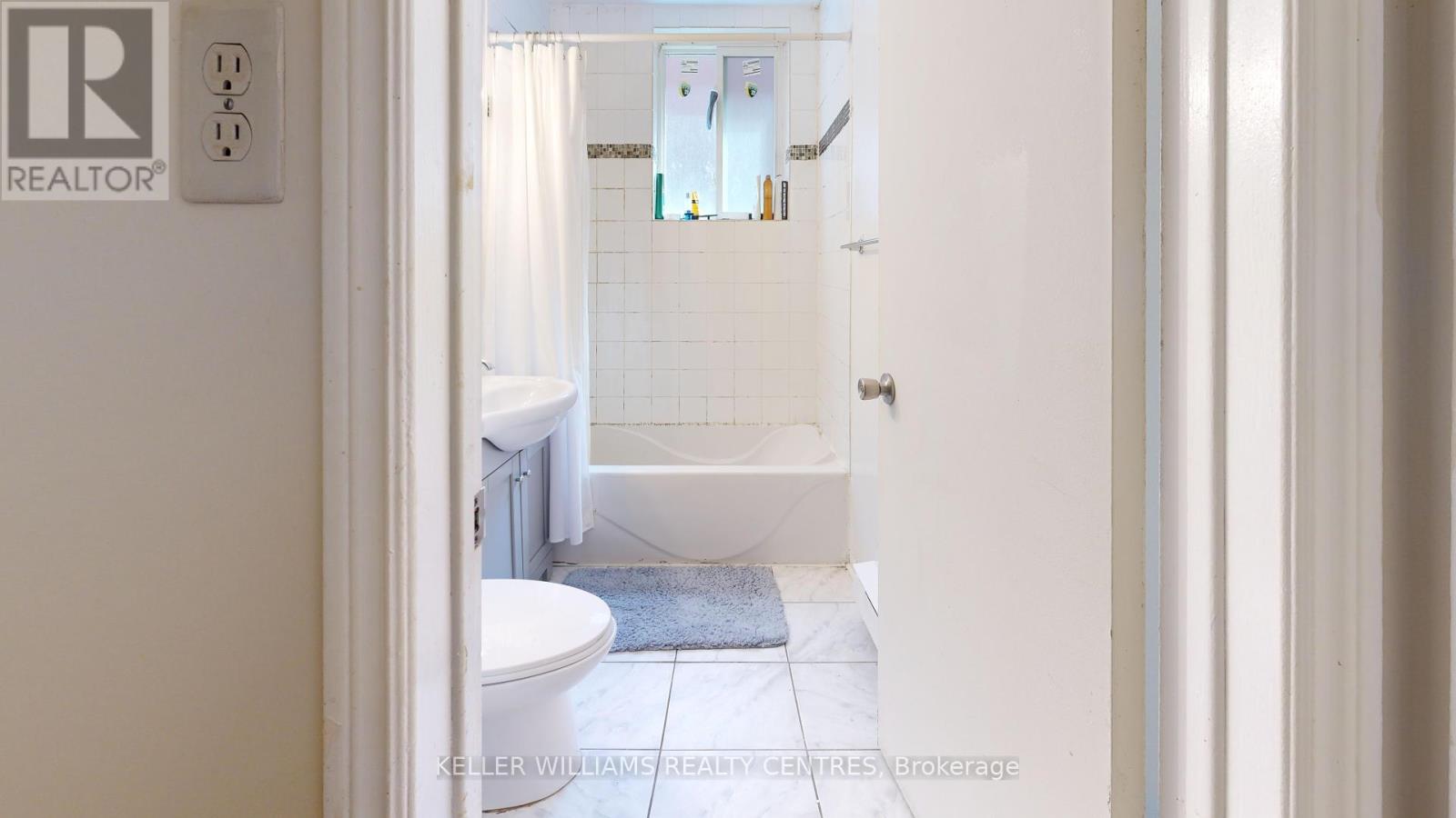 10 Ivy Avenue Property Photo 20
