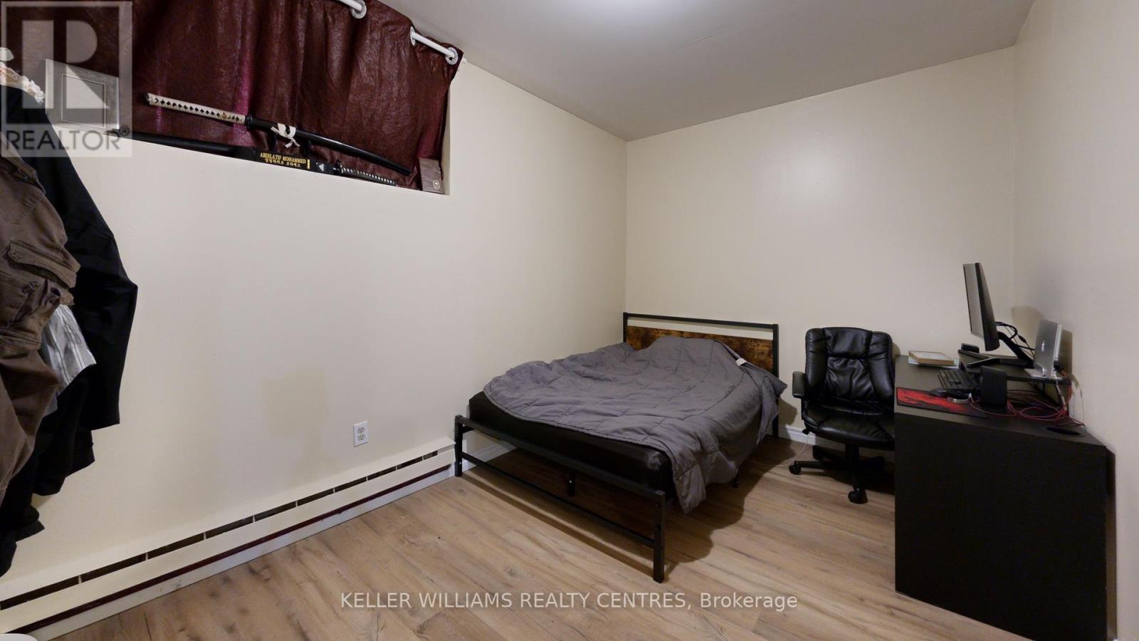 10 Ivy Avenue Property Photo 21