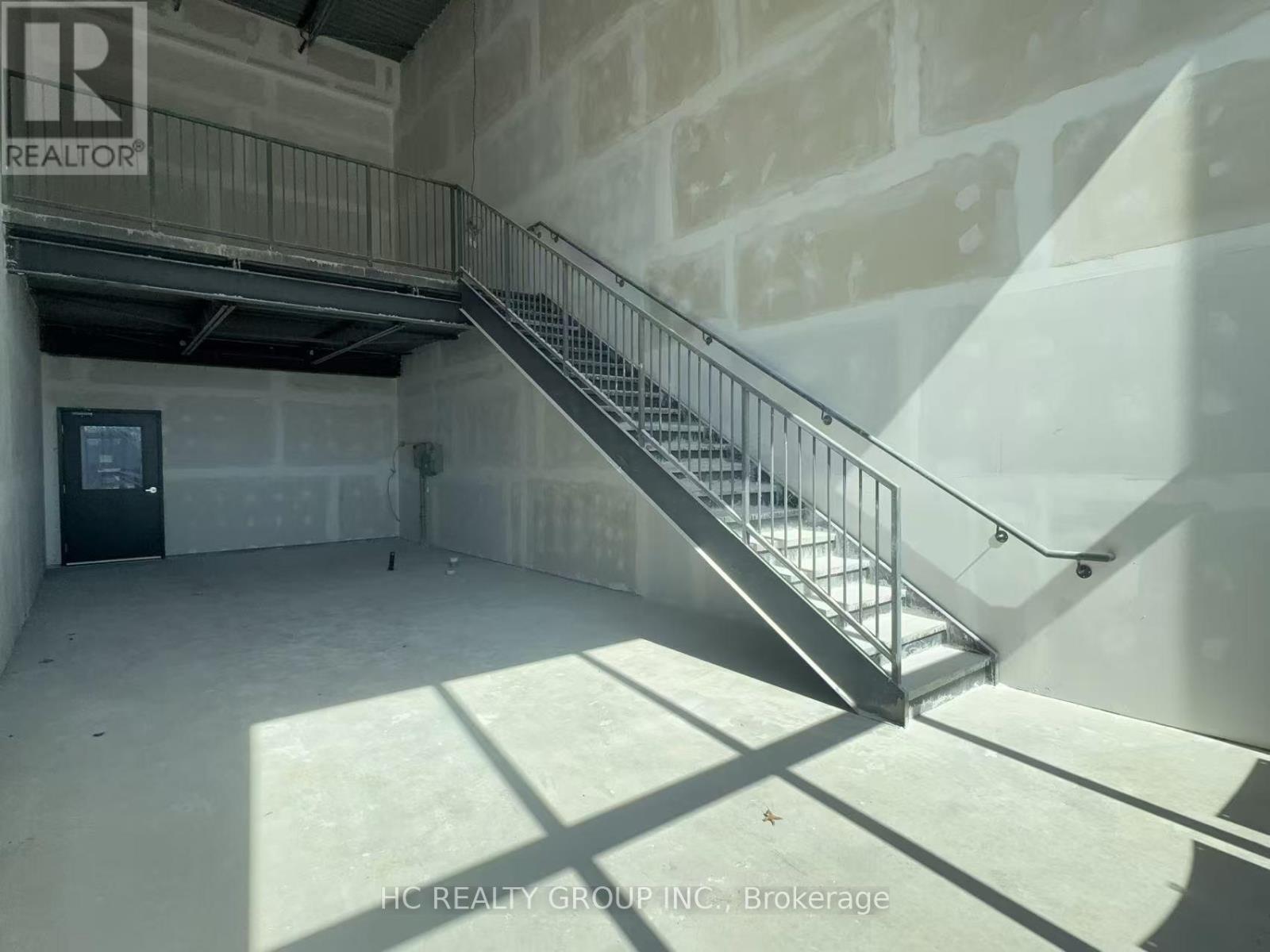 A12 - 3101 Kennedy Road Property Photo 5