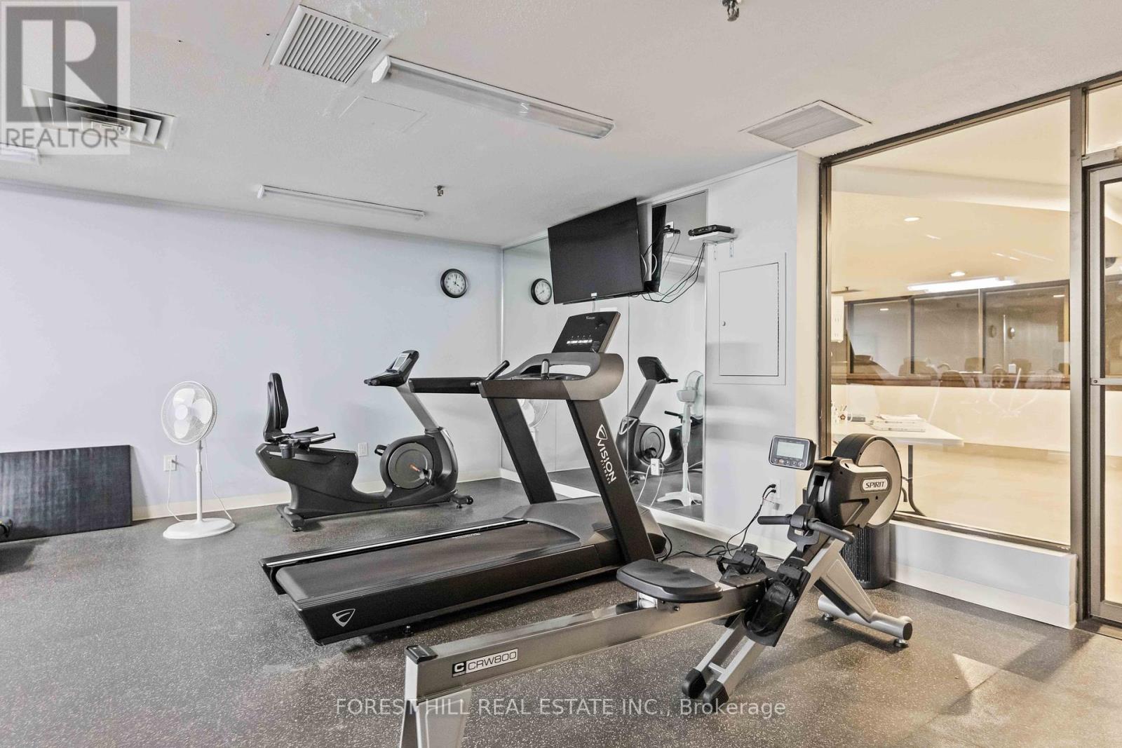 1004 - 2350 Bridletowne Circle Property Photo 29