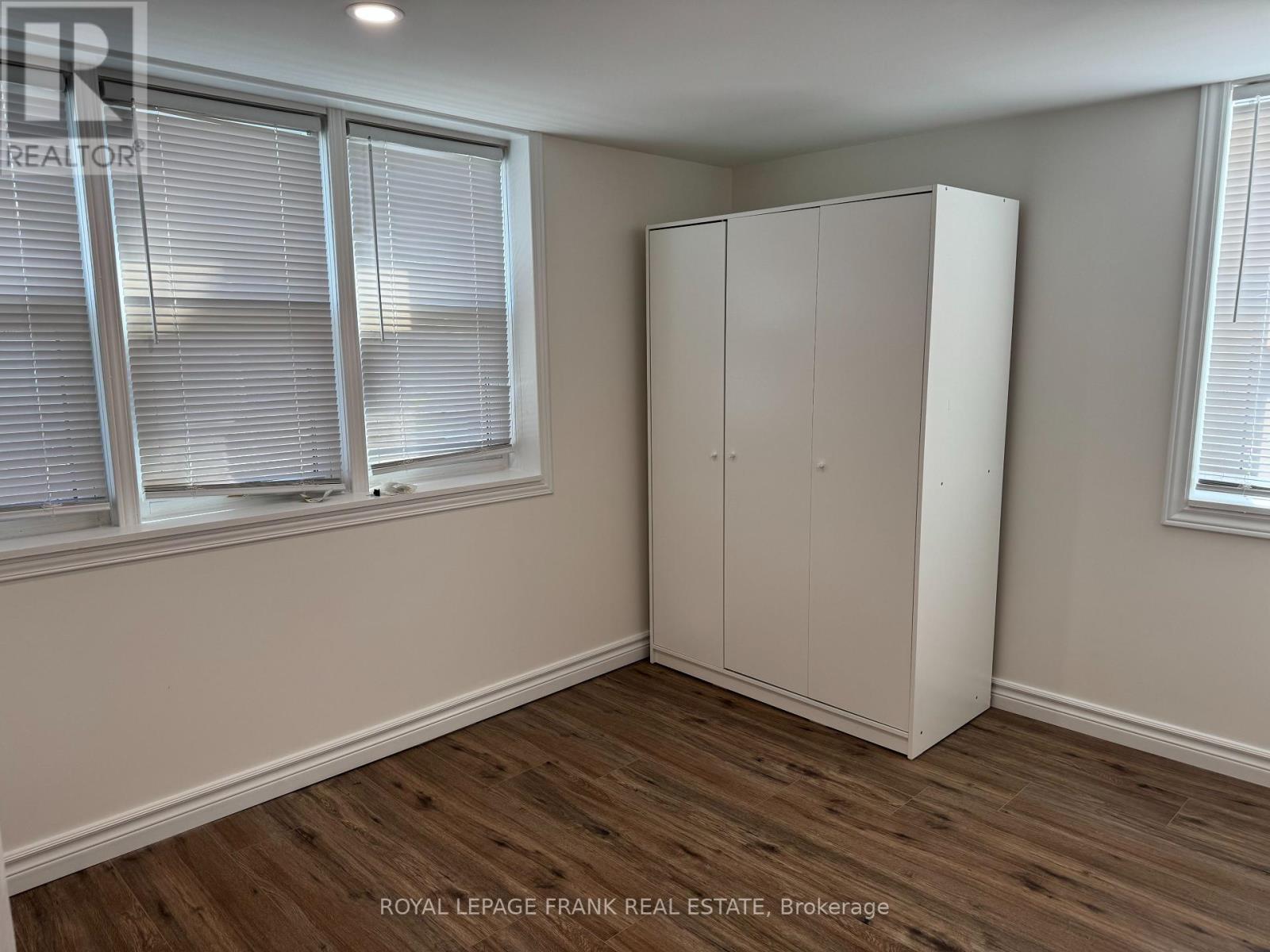 3 - 909 Masson Street Property Photo 9