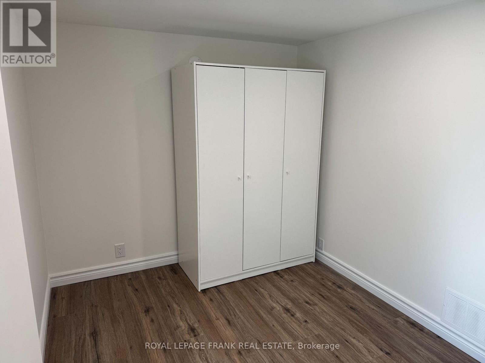 3 - 909 Masson Street Property Photo 12