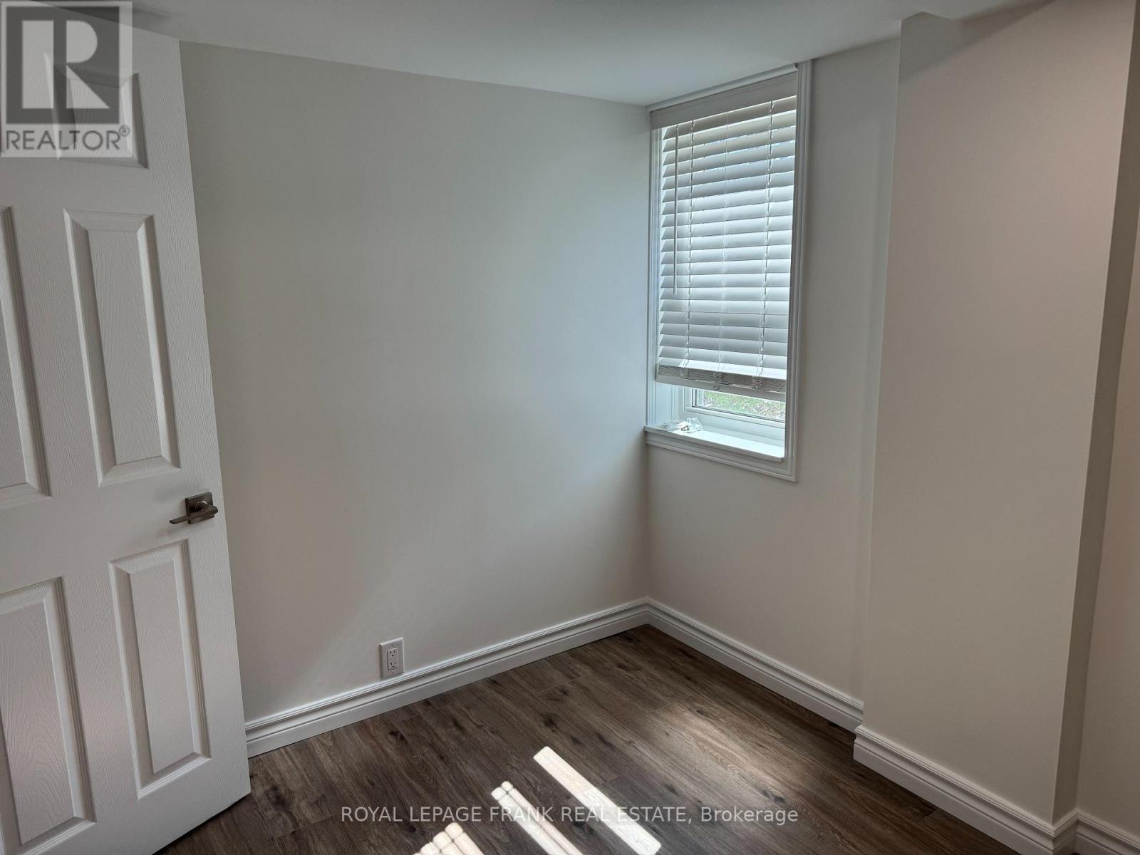 3 - 909 Masson Street Property Photo 13