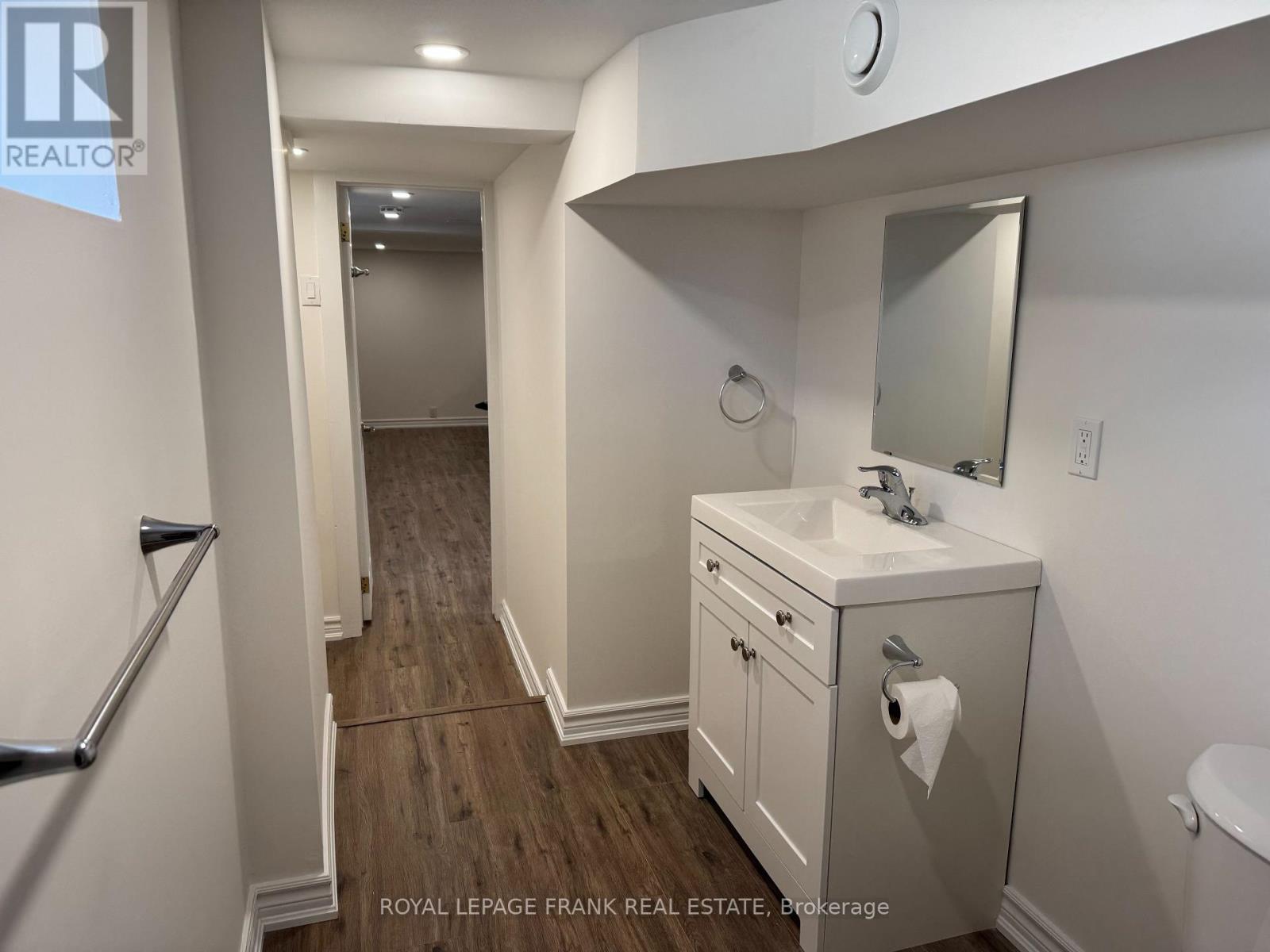 3 - 909 Masson Street Property Photo 15