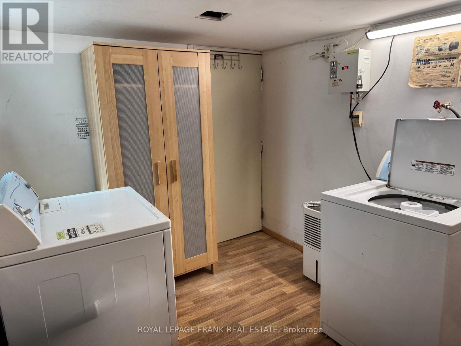 3 - 909 Masson Street Property Photo 16