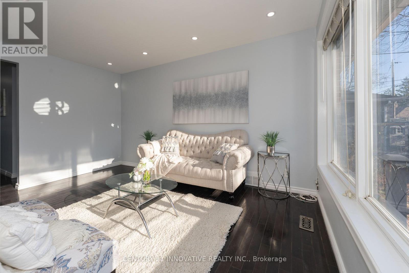 1395 Fordon Avenue Property Photo 8