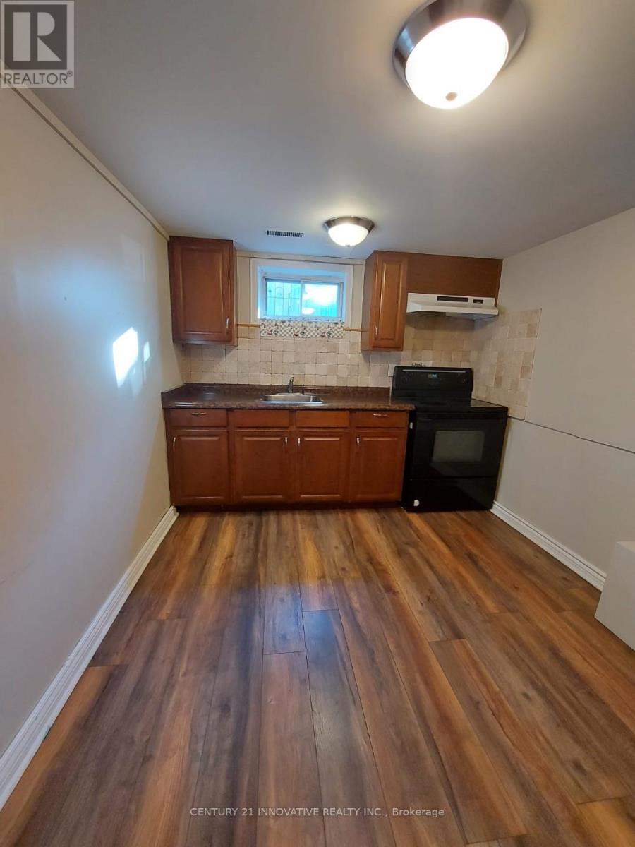 1395 Fordon Avenue Property Photo 35
