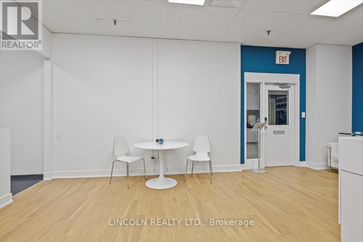 113 - 50 Richmond Street E Property Photo 23