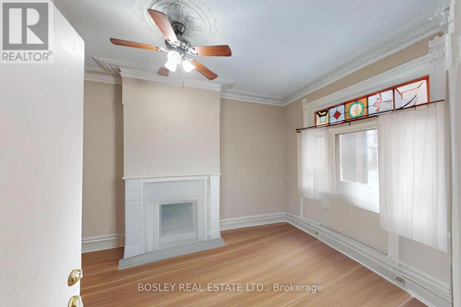 133 Carlaw Avenue Property Photo 22