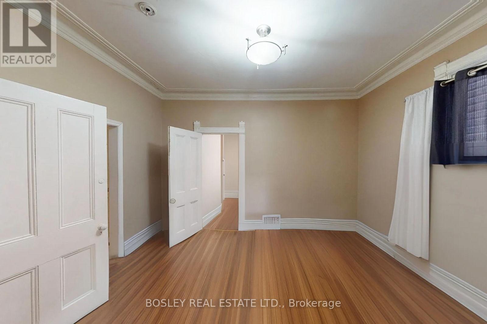 133 Carlaw Avenue Property Photo 26