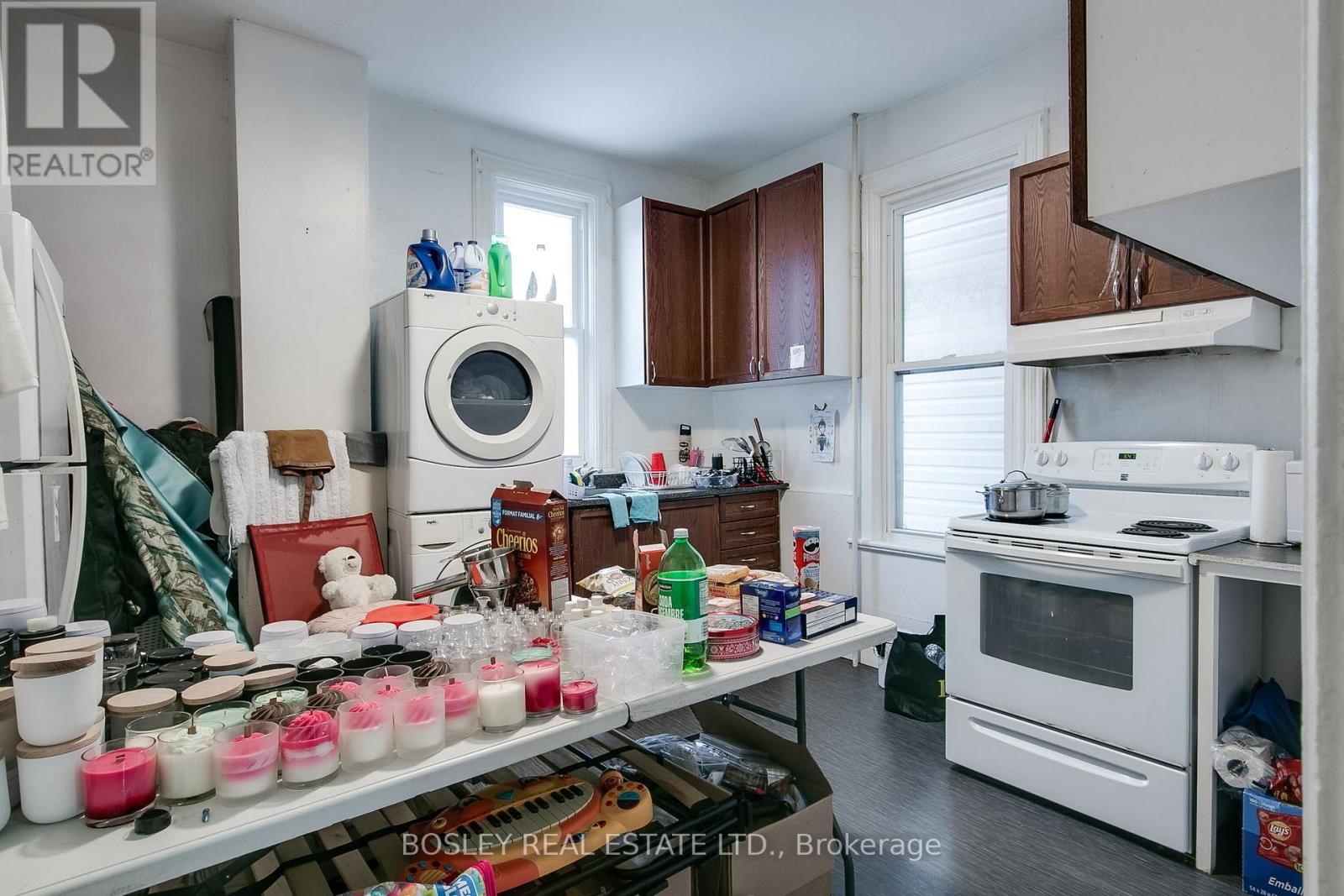 133 Carlaw Avenue Property Photo 31
