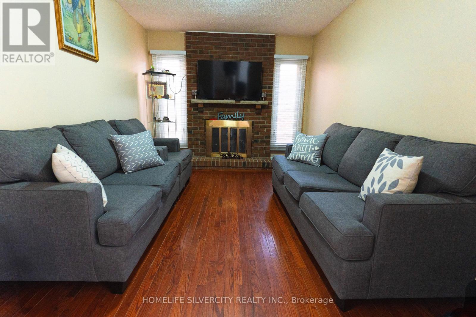 79 Green Springs Drive Property Photo 5