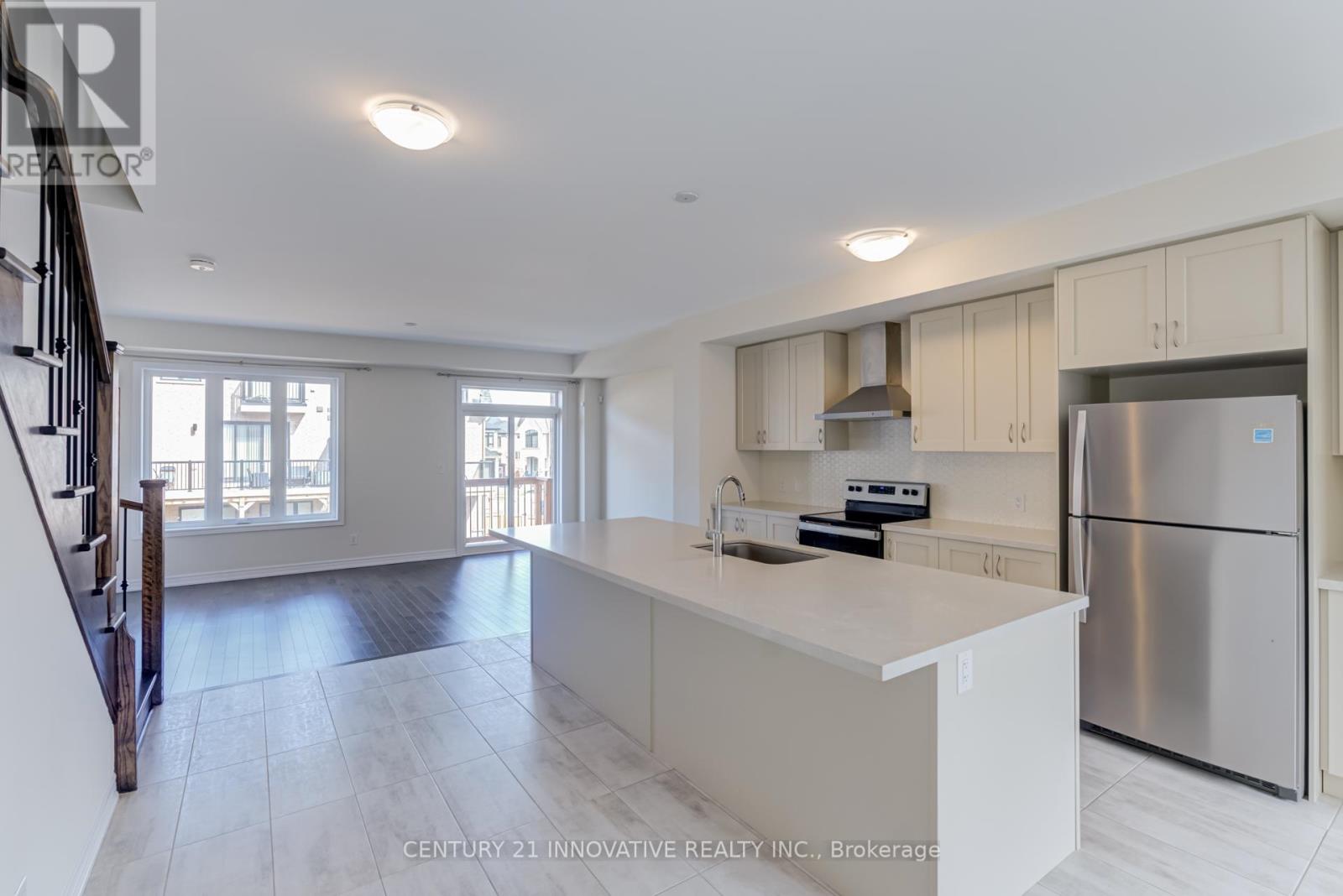 4 Icemaker Way Property Photo 13