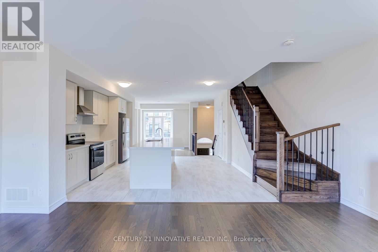 4 Icemaker Way Property Photo 17