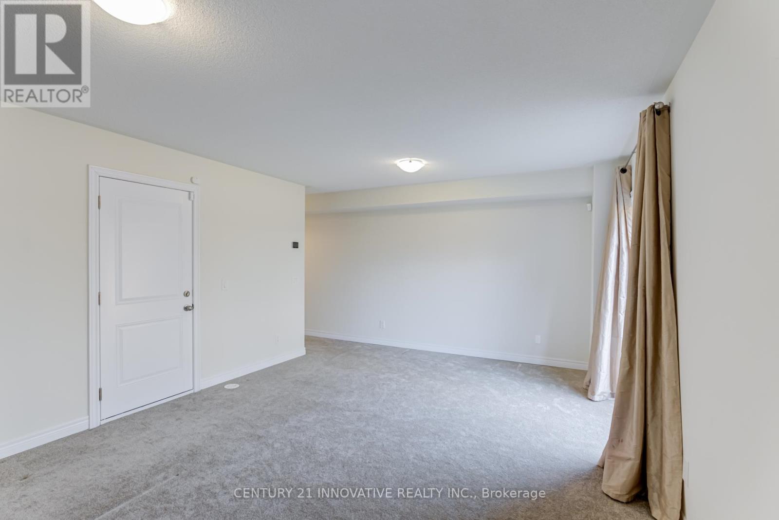 4 Icemaker Way Property Photo 29