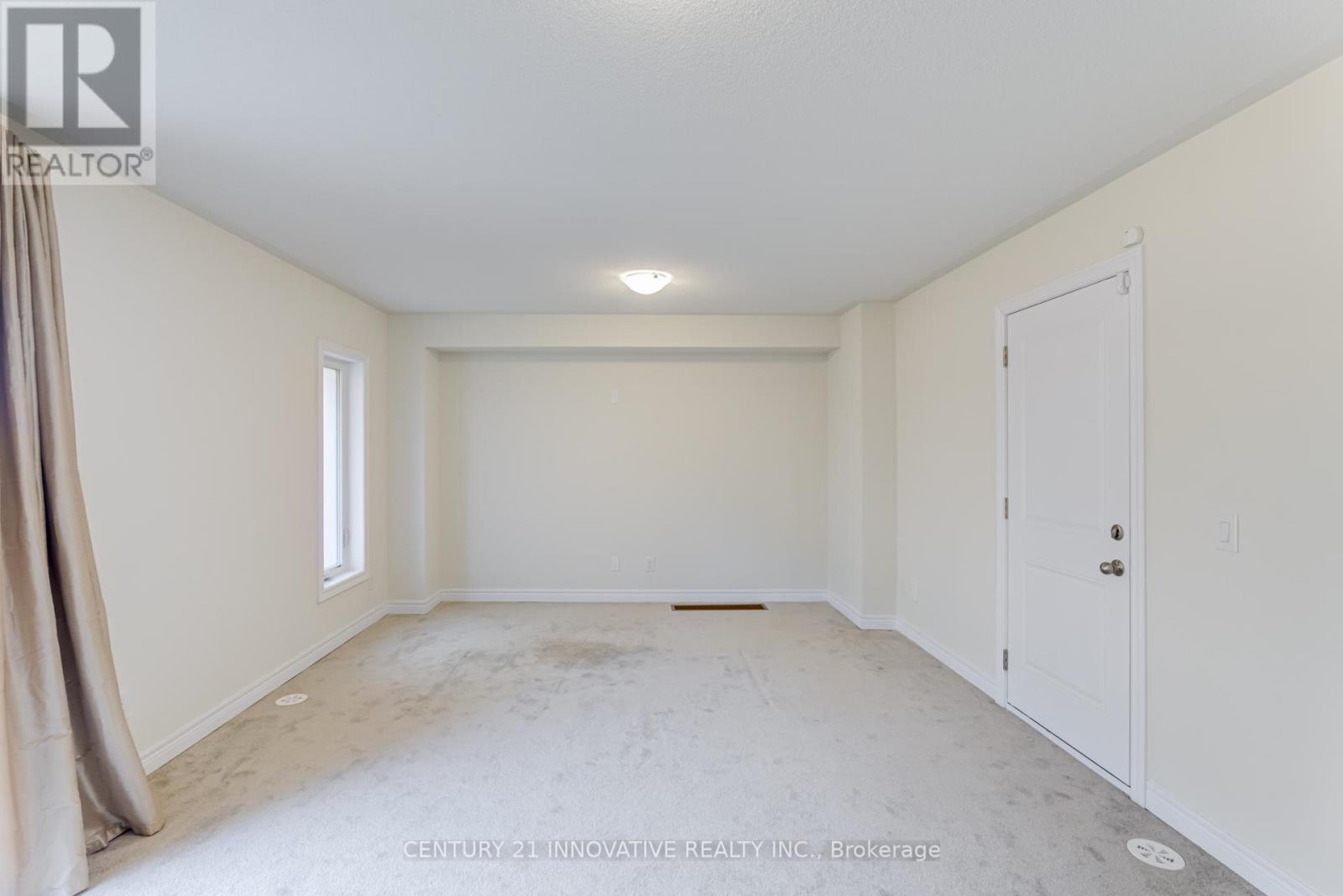 4 Icemaker Way Property Photo 32