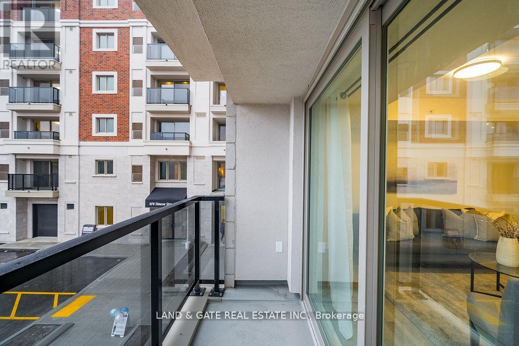 511 - 976 Simcoe Street N Property Photo 22