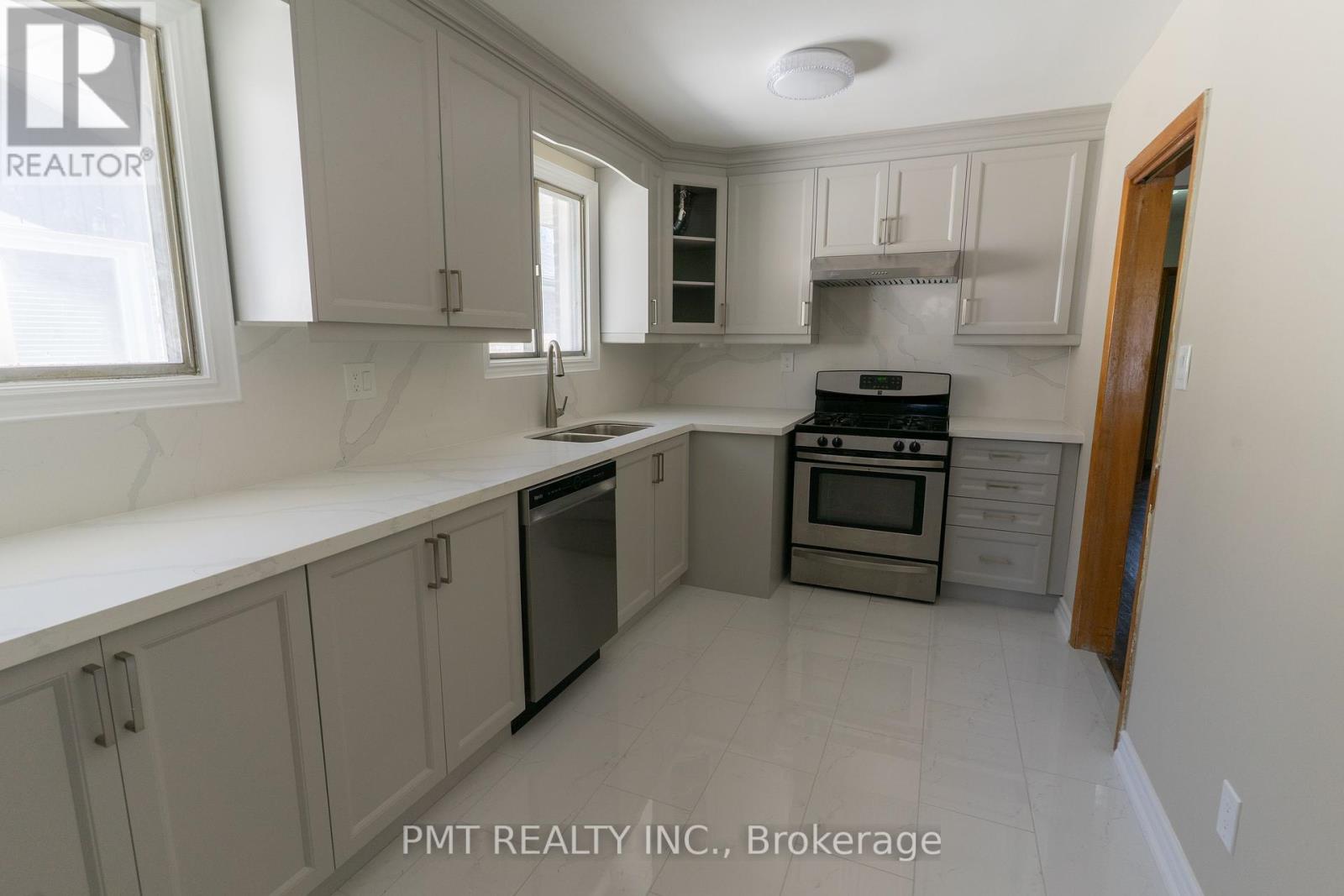Main - 55 Morningside Avenue Property Photo 3