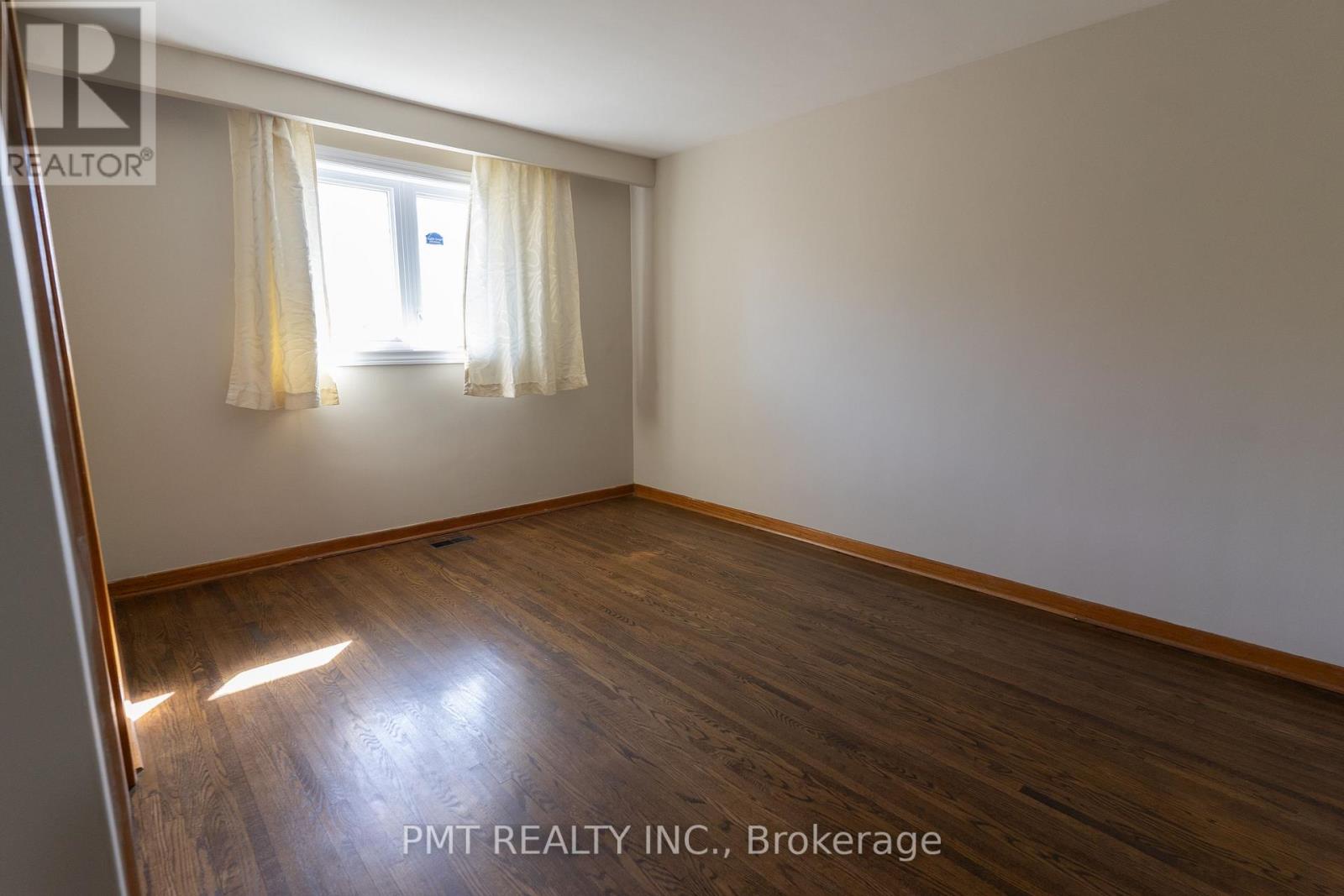 Main - 55 Morningside Avenue Property Photo 11