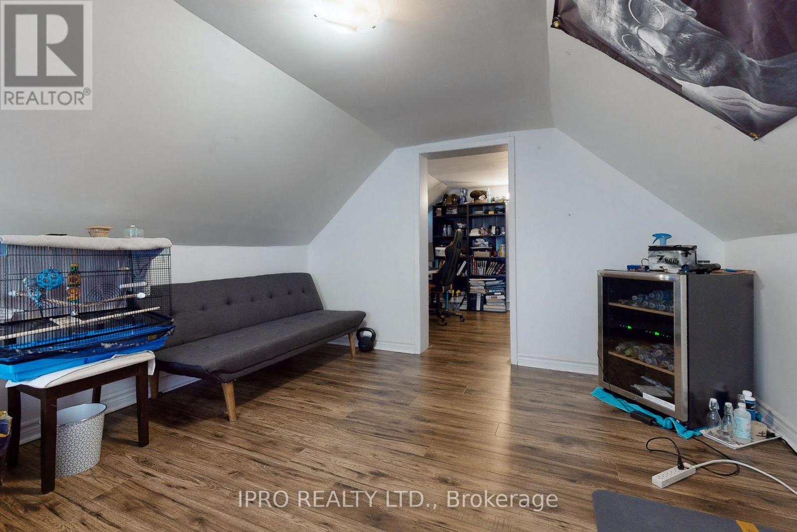 86 Oak Park Avenue Property Photo 17