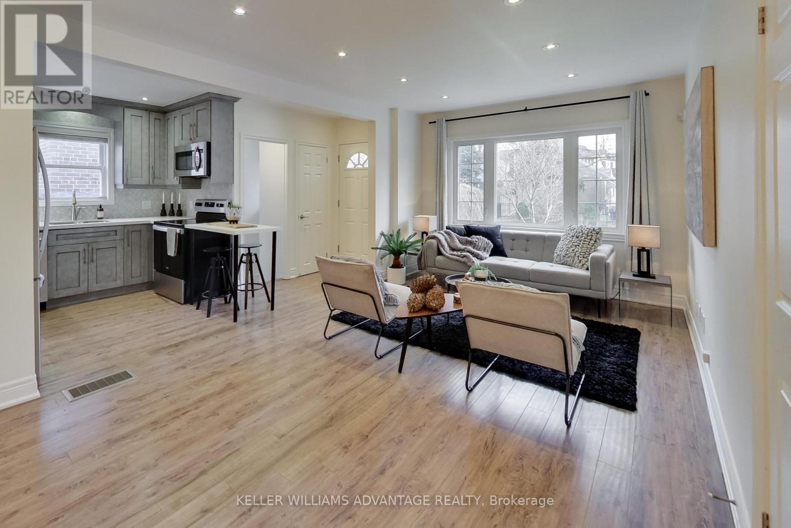12 Parkland Road Property Photo 7