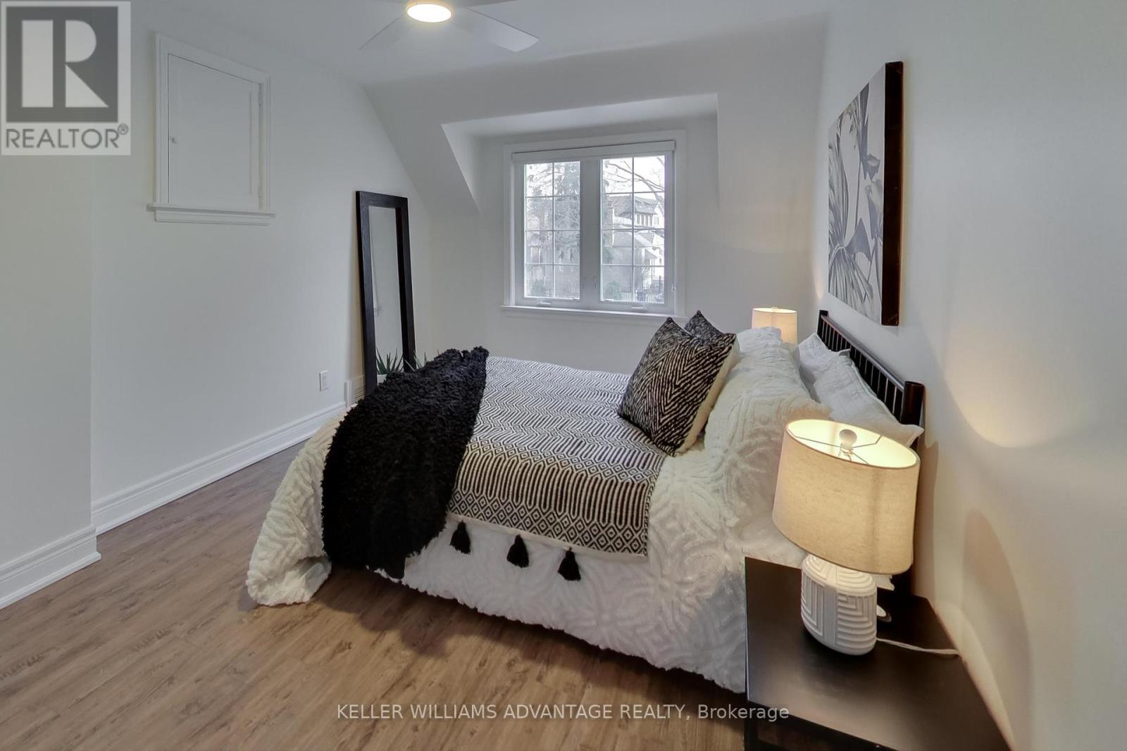 12 Parkland Road Property Photo 17