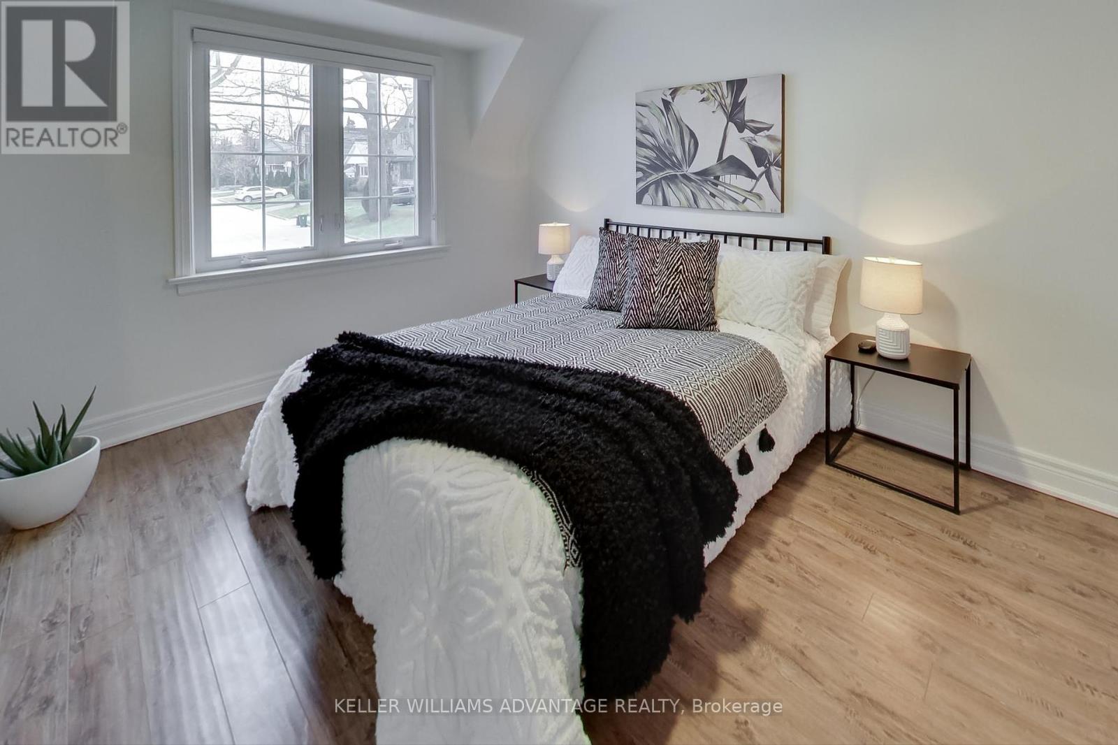 12 Parkland Road Property Photo 18