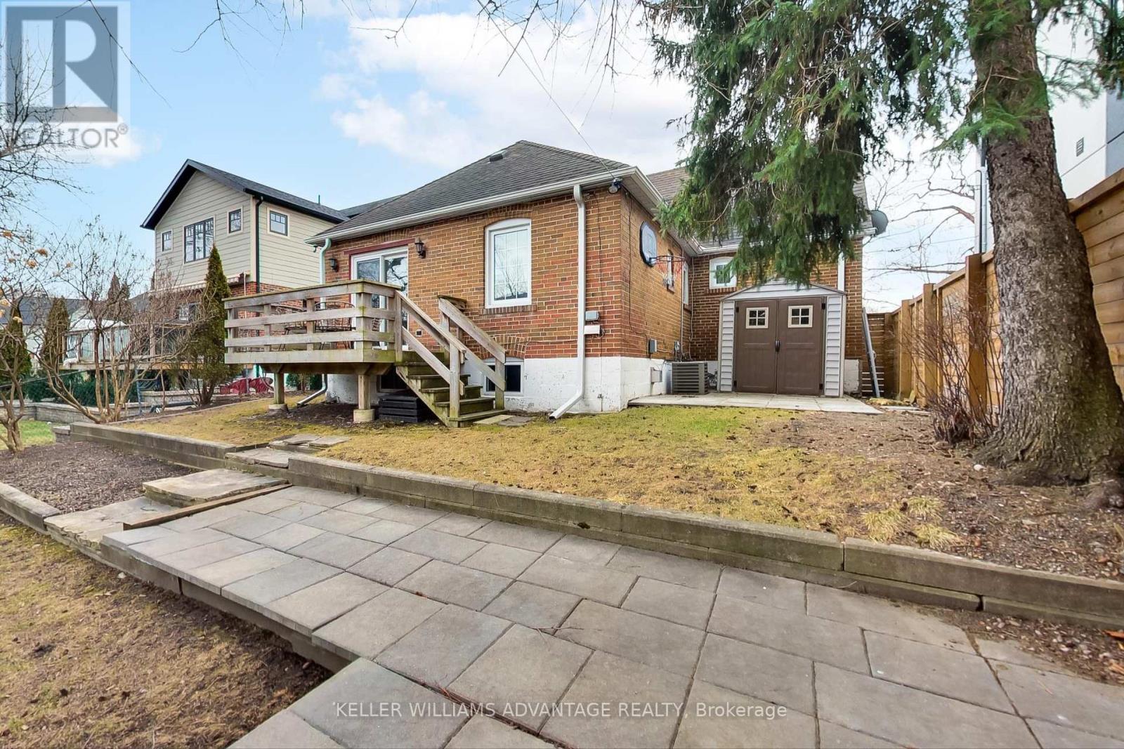12 Parkland Road Property Photo 43